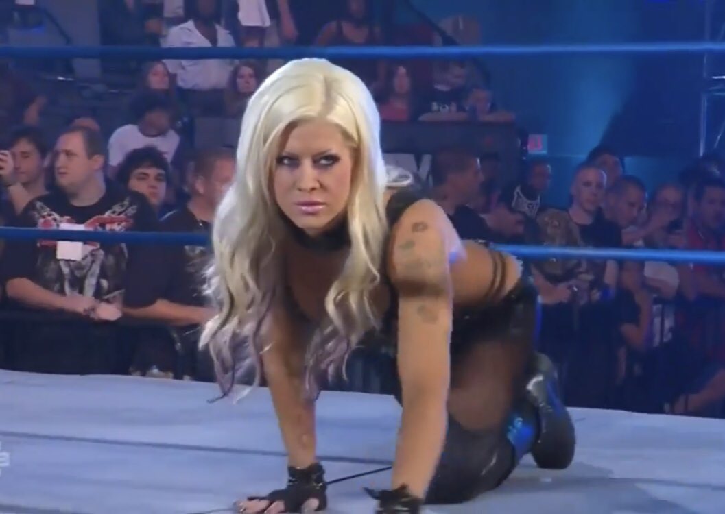 ActualALove's tweet photo. I heard something about zombie entrances on video games..... 😊☠️😊 https://t.co/RAGttcHGgS