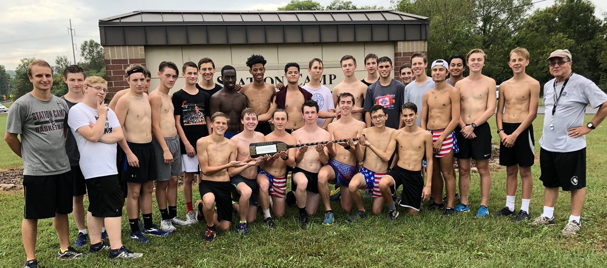 Congratulations to our Boy’s XC team bringing home 2nd place out of 17 teams @ the Gatorland Run in Bowling Green, KY. #BisonXC