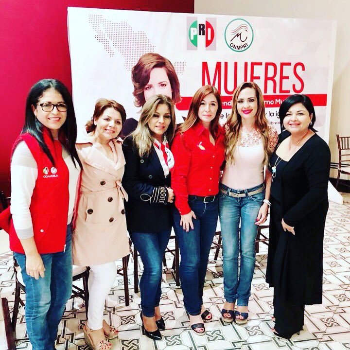 LourdesNnn's tweet photo. Capacitación muy enriquecedora que nos proporcionó @ONMPRICoahuila MUJERES Ejerciendo un Gobierno Municipal desde la inclusión y la igualdad #avanzamos @Boreque ,@onmpri_saltillo @ddakys @LicMarisolCH @ENMPRIISTAS @HildaFloresE @DeliaSiller https://t.co/omsljutuxB