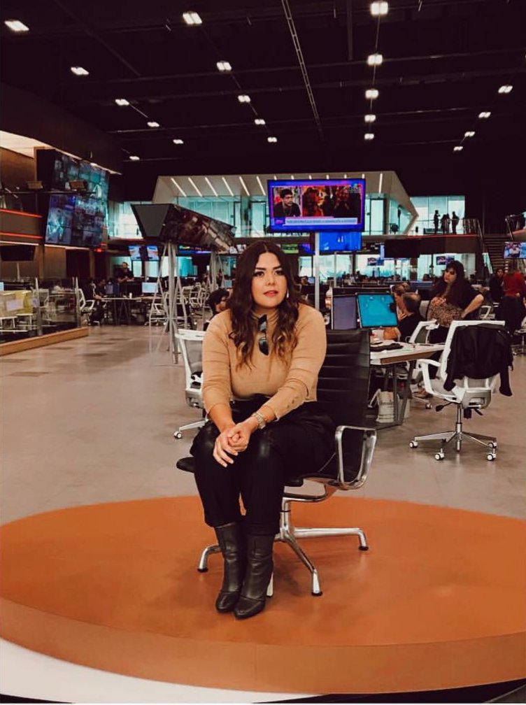 yuriregios's tweet photo. #Promocion por #BuenosAires #Argentina, en los diferentes medios, @yuritaflowers rompiendo esquemas y fronteras solo con su voz! #DesiertoTour 💙🌵🇦🇷 #Czcomunicacion #LaCasaDelPop #Los40PrincipalesArg @yuridiargentina gracias por el apoyo! https://t.co/Wagv9JWt4p