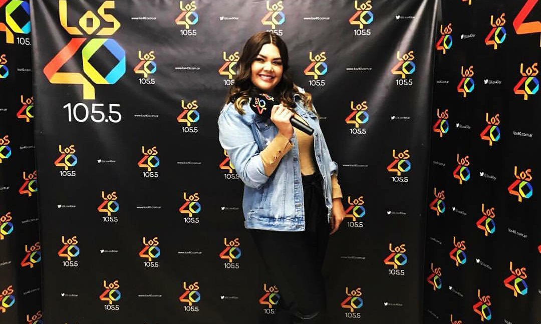 yuriregios's tweet photo. #Promocion por #BuenosAires #Argentina, en los diferentes medios, @yuritaflowers rompiendo esquemas y fronteras solo con su voz! #DesiertoTour 💙🌵🇦🇷 #Czcomunicacion #LaCasaDelPop #Los40PrincipalesArg @yuridiargentina gracias por el apoyo! https://t.co/Wagv9JWt4p