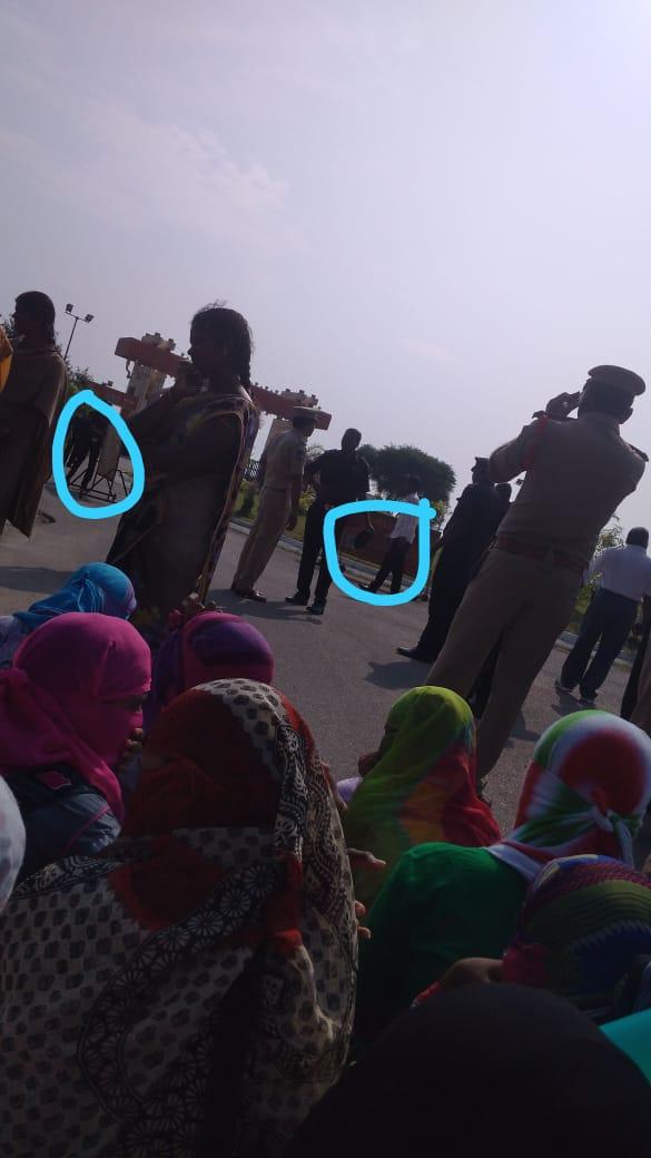 Vamshik55934322's tweet photo. #visitourcampus 
#visitRGUKT 
@DeccanChronicle 
@the_hindu 
@timesofindia 
@SushmaSwaraj 
@RahulGandhi 
@BJP4India 
@timesofindia 
@trspartyonline 
@INCIndia 
@ysjagan 
Sir police is also supporting Administration to supress Students.  How sad it is?? Please respond on this sir https://t.co/GyXAlwQFcy