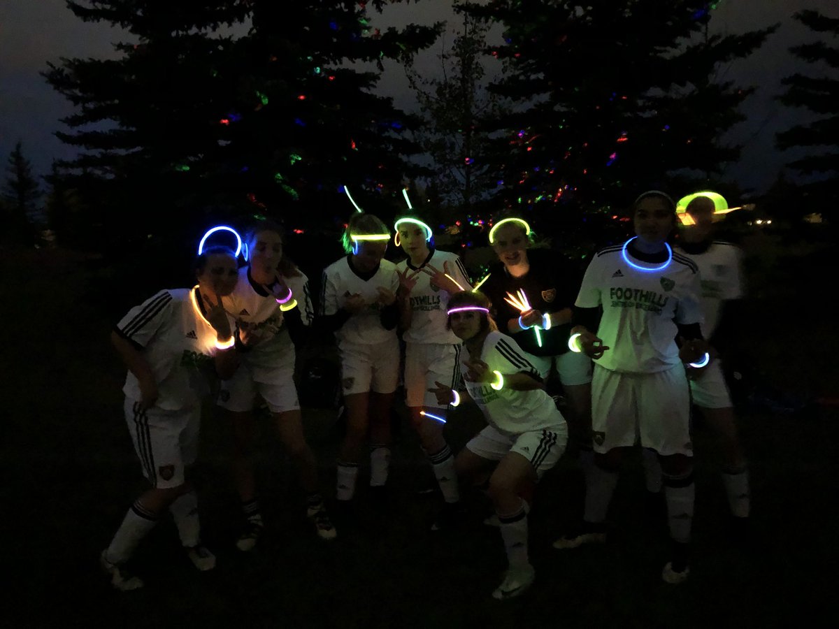 cfsc04da's tweet photo. Fall soccer practice: dance lights and glow sticks required! https://t.co/Ui6N8m5osr