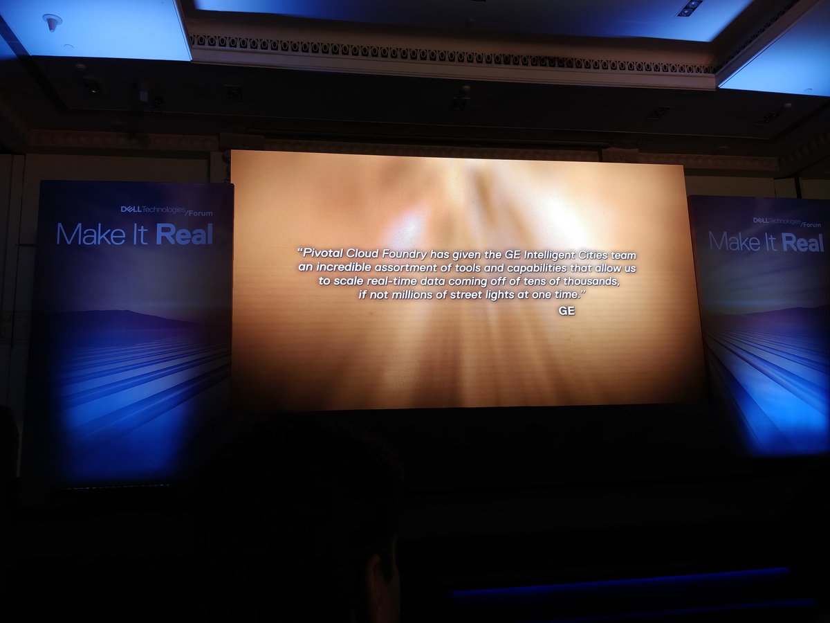 nishantkundan's tweet image. Keynote is about to start @DellEMCIndia #DellTechForum #IndiaMakeItReal #techinfoBiT