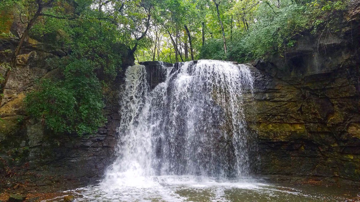 Travelteaandme's tweet photo. Waterfall #HaydenPark
@OhioFindItHere @OhioExplored #ohioexplored #ohiofindithere #FalldaysinOhio @OhioStateParks https://t.co/UgavX6DOsV