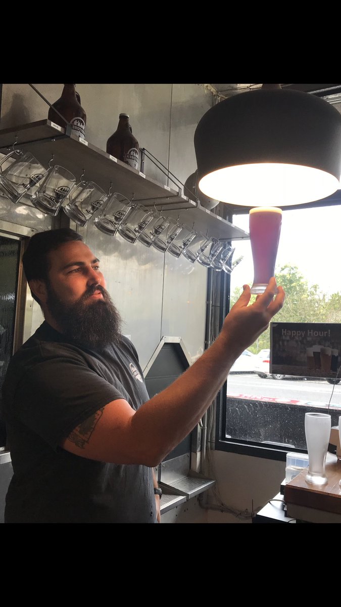 qsbcommissioner's tweet image. The amazing creativity of #QLDSmallBiz never ceases to surprise me. Check it out - Carnival of Flowers inspired PINK BEER!  Thanks @4brothersbrew