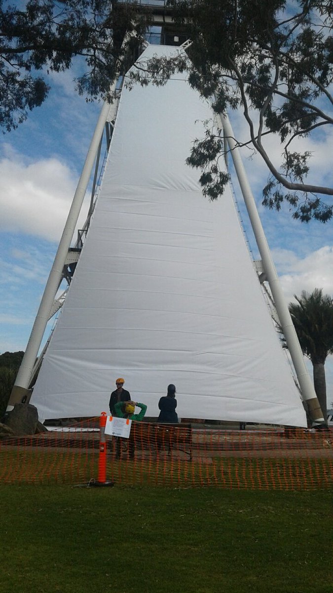 poppetbendigo's tweet photo. The first of our new screens goes up. How beautiful. Well done Anthony, Gareth and Adam our riggers. #poppetbendigo  #rccc2018  Don't miss October 20th! https://t.co/TzWTseCZ2M