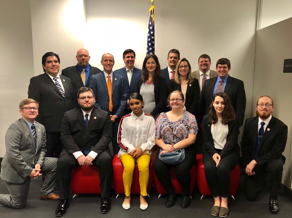 WMSC's tweet photo. Thank you to the @CopyrightOffice team for hosting us today, the presentation on #MusicModernizationAct and answering all our questions about rates, DMCA, etc! @collegeradioday #DCFieldTrip https://t.co/KoNFIqUtzm