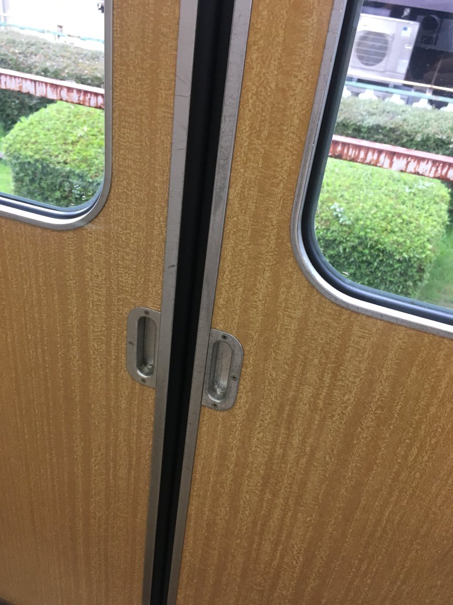 いろは坂 ドアの展示会やー 3054