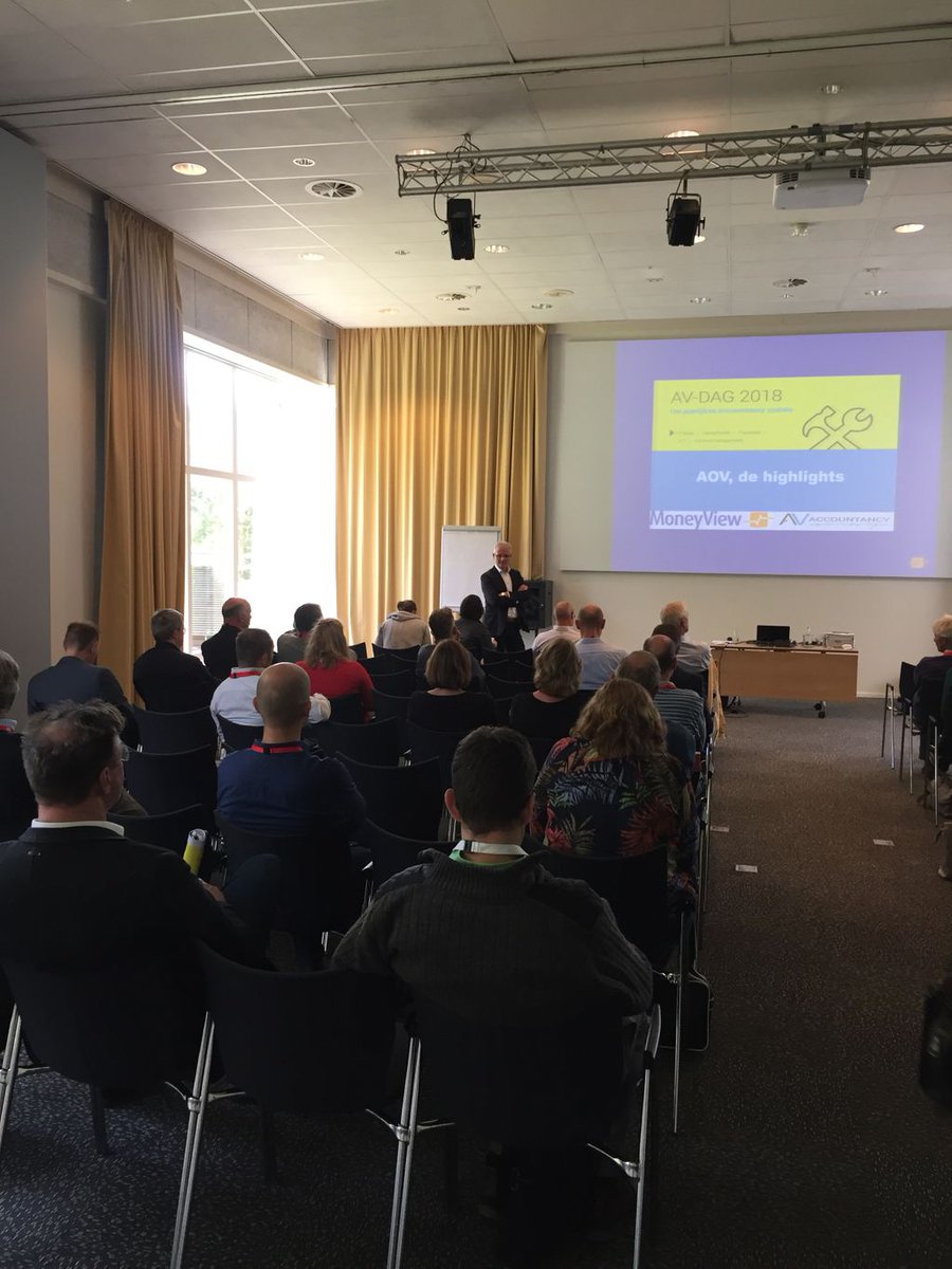 MoneyView Research tweet media