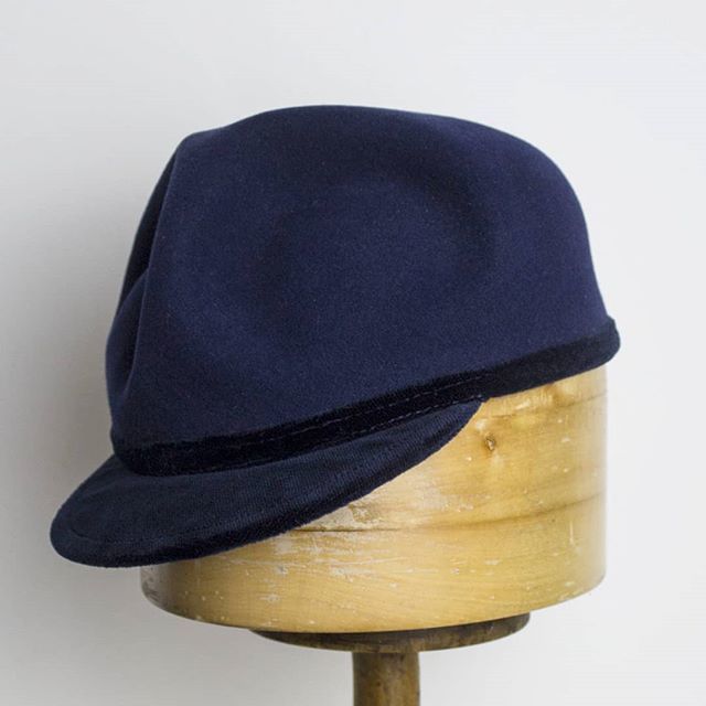 LesIncroyables's tweet photo. Felt &amp; blue velvet. 
#accessories

#clothes

#designer

#fashionable

#fashionaddict

#fashionblog

#fashiondiaries

#fashiongram

#fashionpost

#fashionstyle

#milliner

#instastyle

#hatoftheday

#look

#lookbook

#lookoftheday

#menstyle

#lesincroyables

#streetwear

#st… https://t.co/YypkB2Ff5j