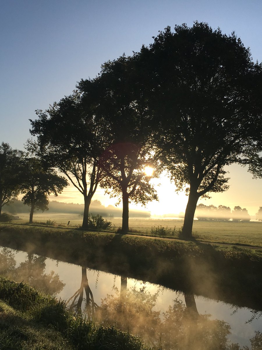 MarjonBooij's tweet image. Soms zijn er van die momentjes dat je even moet stoppen om te genieten #geluk