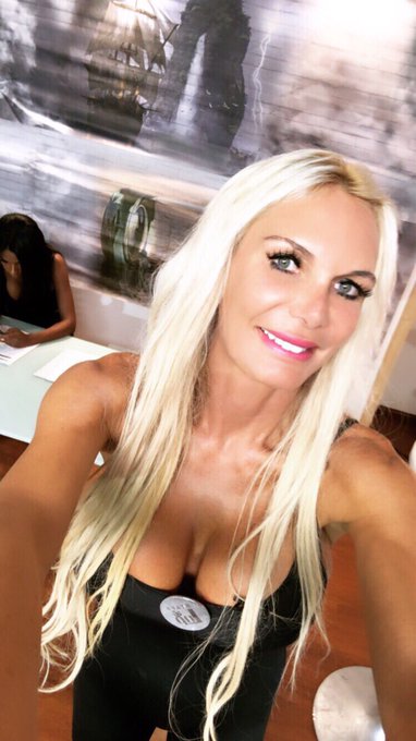 &iexcl;Muchas gracias #Yolista #Yolistas por vemos ayer #lunes en la #nuevatemporada de #lanochepirata 📺 canal<a href="/tag/yolista"class="tags">#Yolista</a><a href="/tag/yolistas"class="tags">#Yolistas</a><a href="/tag/madrid"class="tags"><span>#madrid</span></a><a href="/tag/television"class="tags"><span>#television</span></a><a href="/tag/lunes"class="tags"><span>#lunes</span></a><a href="/tag/guadalajara"class="tags"><span>#guadalajara</span></a><a href="/tag/nuevatemporada"class="tags"><span>#nuevatemporada</span></a>