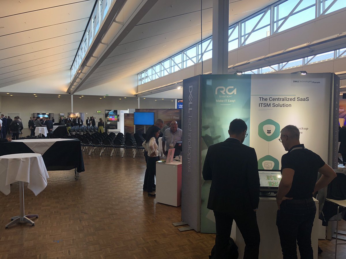 G_Cladera's tweet image. @RG_System ready for the @ForumEmc #CentralizationIsTheKey #BaaS #ITSM