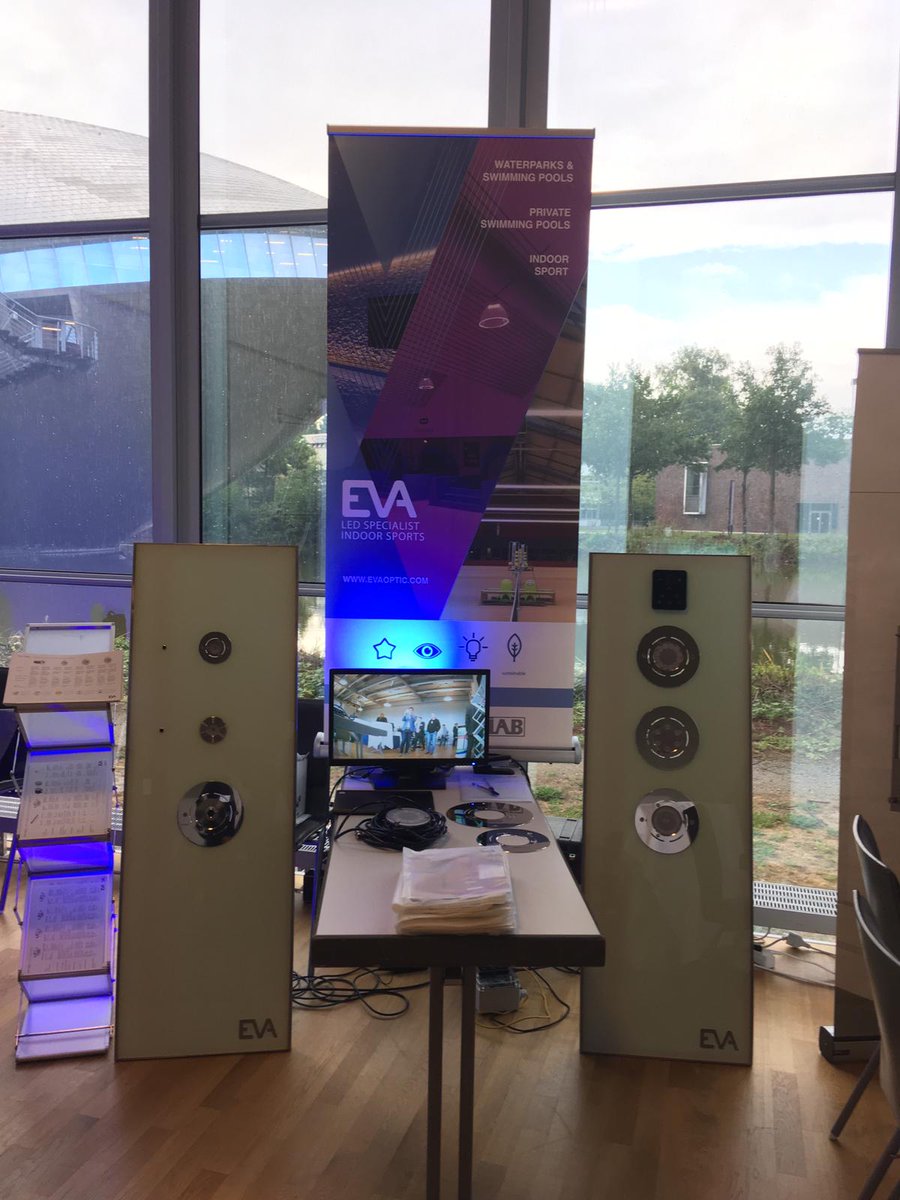 EVAoptic's tweet photo. Het beursseizoen is van start! Vandaag vindt u onze lichtadviseurs op het IAB congres "Bäder sanieren im Bestand" in Bremen! #evaoptic #evaledlighting #evaontour https://t.co/ZTEldw21oV
