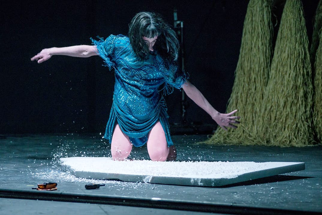 springbackmag's tweet image. Take a triple flashback to @LesBrigittines #InternationalFestival with #Springbackmag!

A many-layered thing: contrasting takeaways of our Springback writers at the festival reflect the genre-crossing styles of the festival itself: bit.ly/2zs0EiH
#Brussels #dance