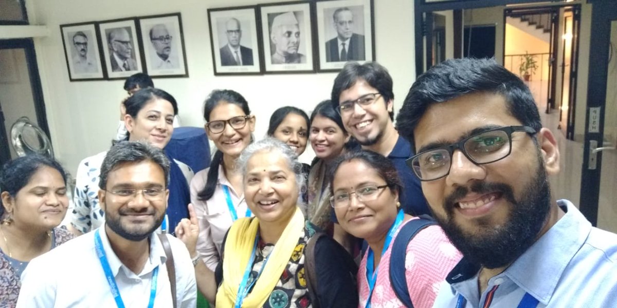 And one with the lady. Fantastic #scicomm session with the very energetic Ms. Sumathy Haridas. @India_Alliance #SpeakWithImpact Day 1 of the 17th SciComm workshop.