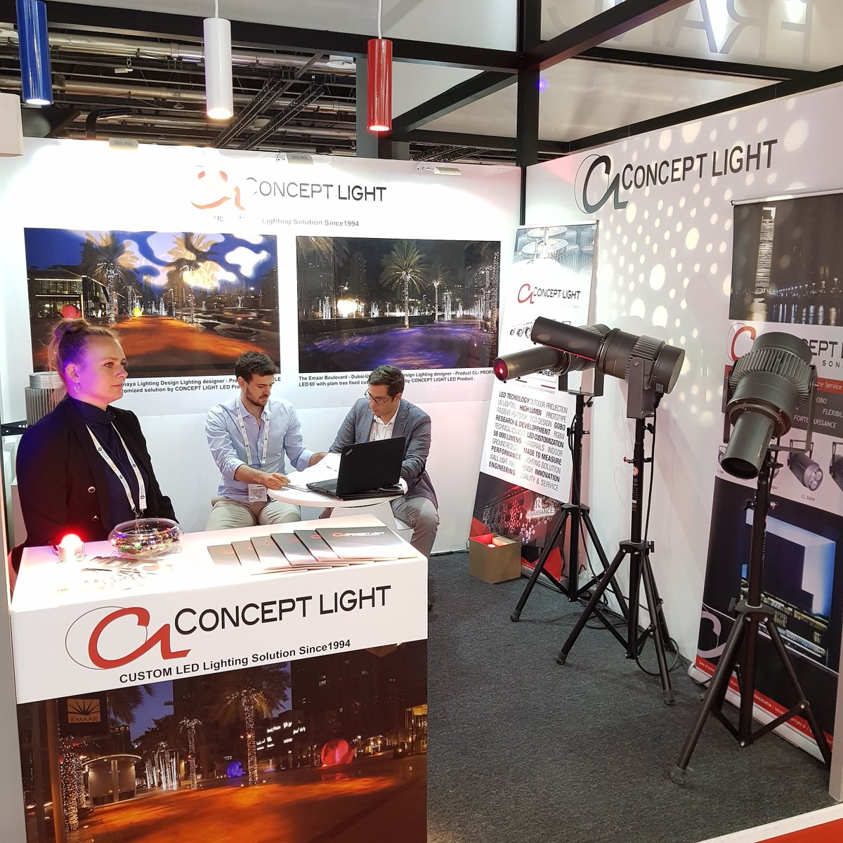 lightbuildingme's tweet image. #CONCEPTLIGHT is a designer and manufacturer of made-to-measure #LED and other #lights, as well as innovative, tailor-made #lighting solutions. Visit them today in hall 2, B32.