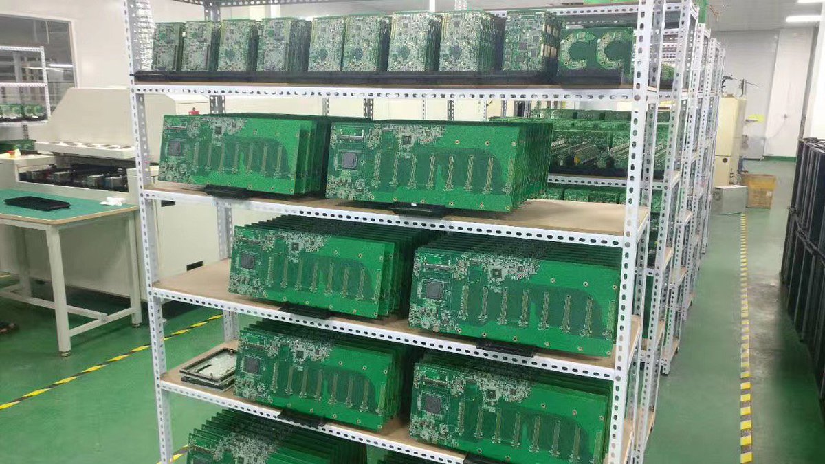 disclose small volume mass production in box-build factory 

#pcbfabrication #pcbassembly #turnkey #onestopsolution