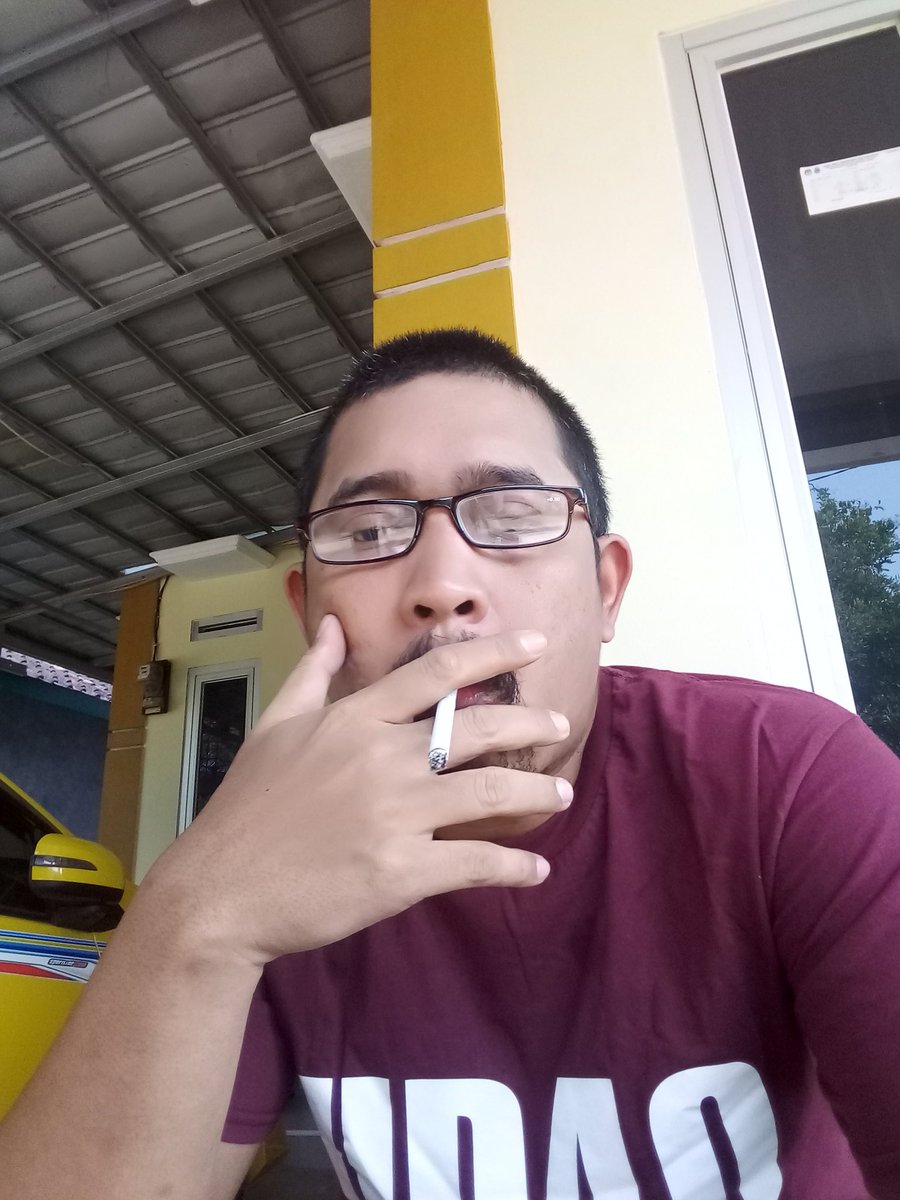 emmanuelnarint1's tweet photo. Saiki wes tambah okeh uban ku isin on uban neh semangkin tambah usiany https://t.co/sSIkJB7B8P