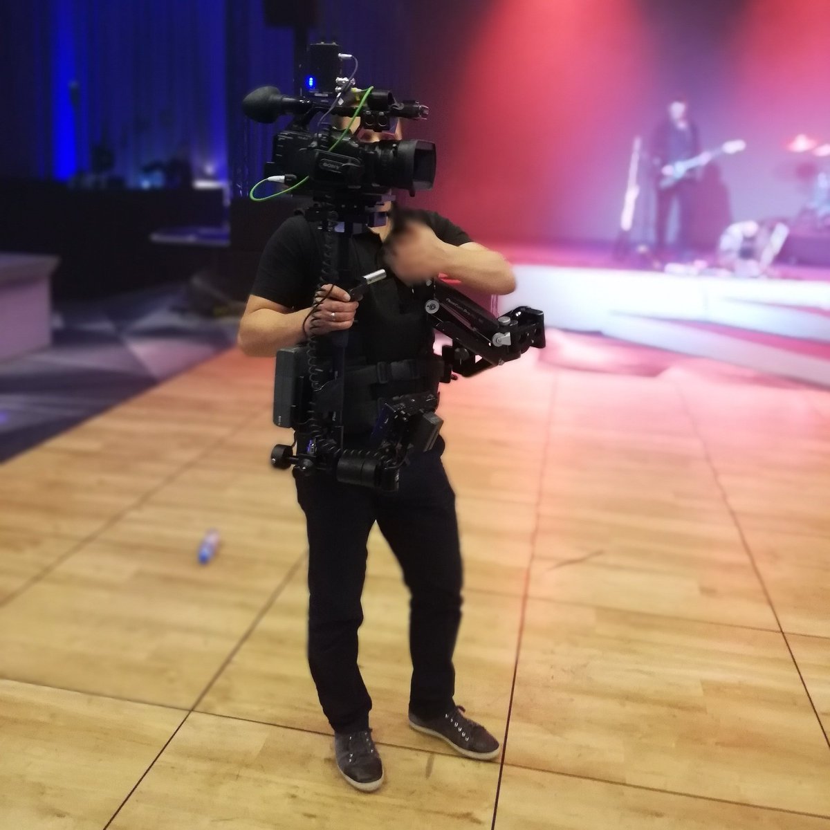 EventstreamPL's tweet image. Gala PZU. Realizacja przy użyciu steadycam. Na zlecenie Piloci