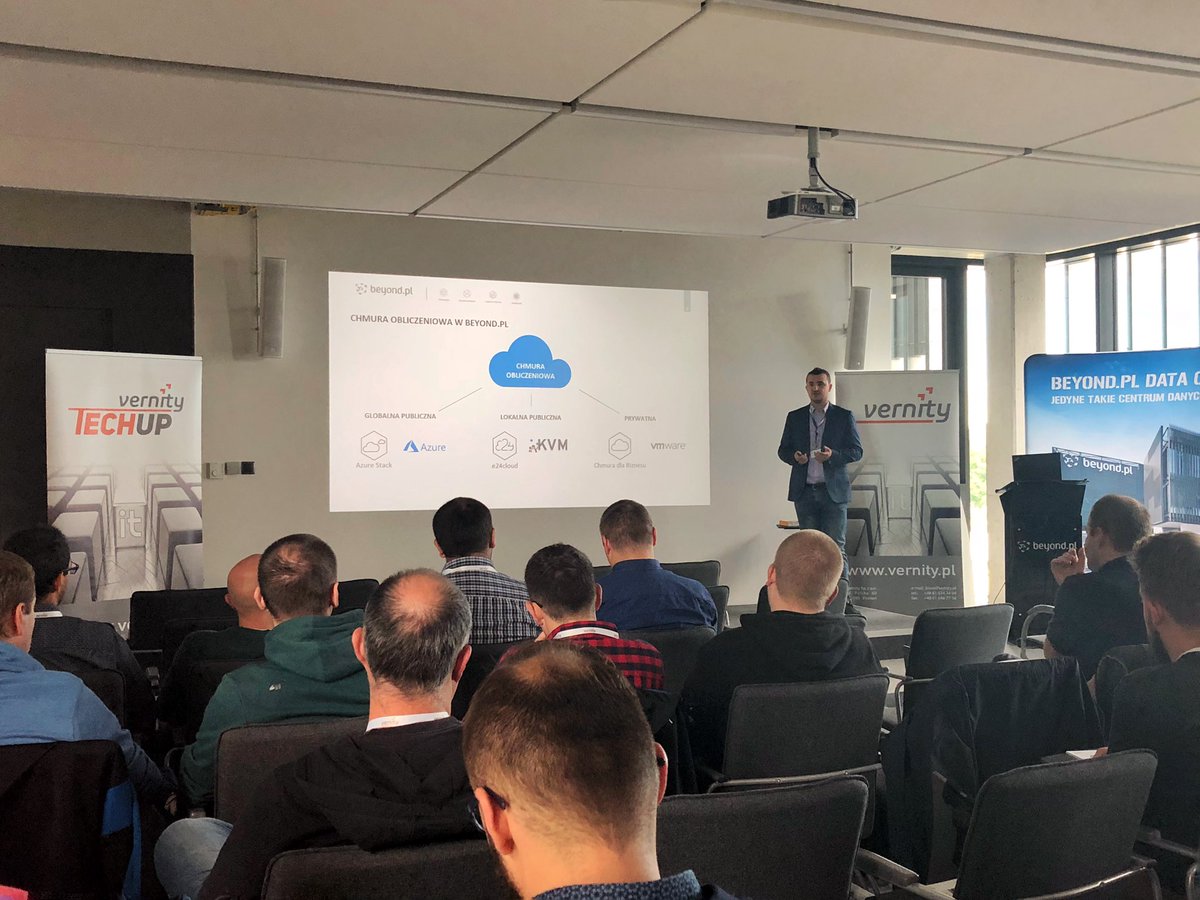 beyondpl's tweet photo. 🚀 One of our speaker Michał Kwiatkowski is talking about #CloudComputing during a TechUp 2 #Vernity meeting in our Data Center 2! 😎
#datacenter #cloud #business #techtrends #poznan #innovation #security #technology #ITmeetings #beyondpl #vmware #azure #e24cloud https://t.co/V4IvKJLYlJ