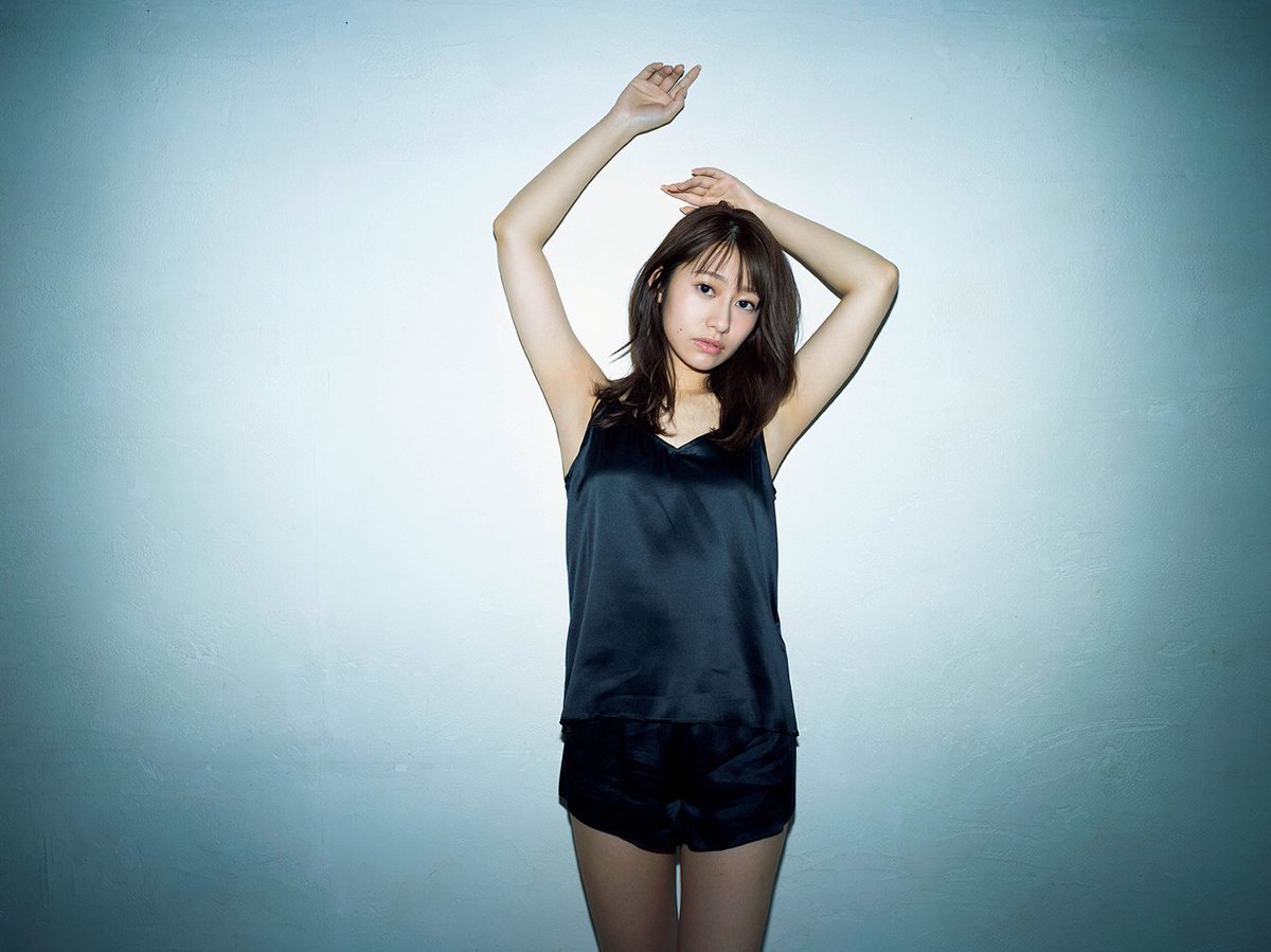 乃木坂46桜井玲香、大人っぽくて艶っぽい「その後」の姿を披露✨ 1st