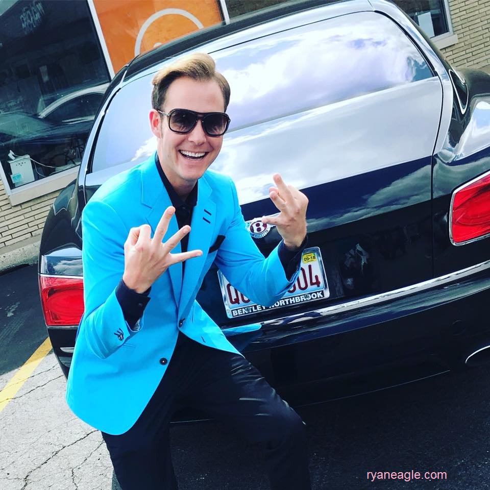 Sidago Integrated Solutions is a top name of the Industry. Today could be your chance to benefit from the team and Ryan Eagle’s expertise. Join hands with 𝗥𝘆𝗮𝗻 𝗘𝗮𝗴𝗹𝗲 today! Connect today👉linkedin.com/in/ryaneagle/
#ryaneagle #ceoryaneagle #birdman #businessman