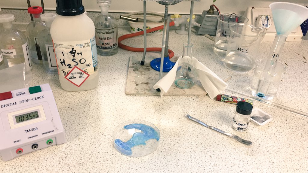 missagauthier's tweet photo. Trying to beat @Prep_Room_Man at making copper sulfate salt crystals. 1 minute slower than his record time, but this was only my first attempt... 👩🏼‍🔬 https://t.co/oUyejhpsL3