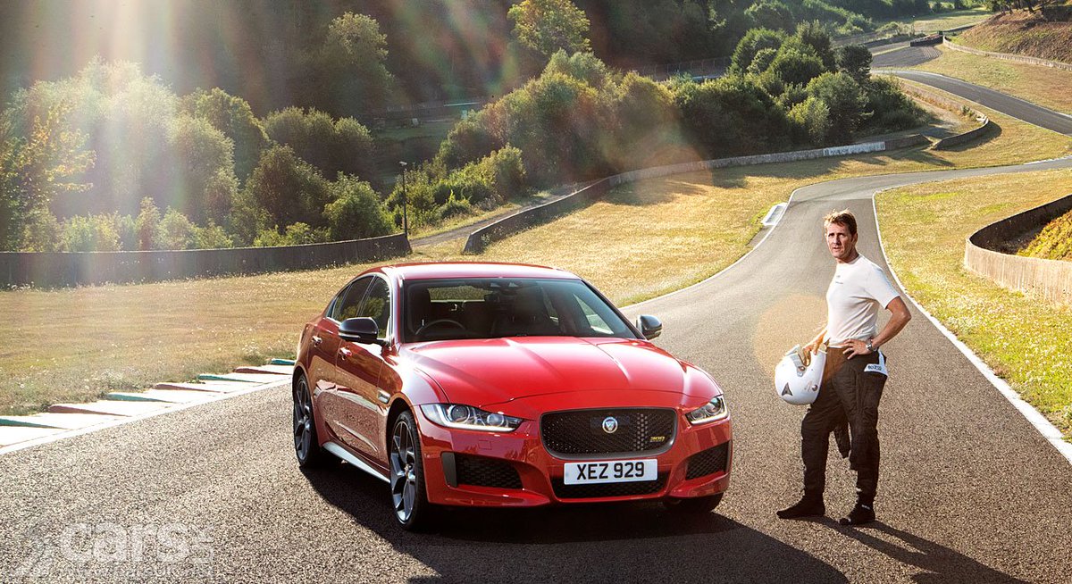 CarsUK's tweet image. Jaguar XE 300 Sport sets lap RECORD at old French Grand Prix track #Jaguar #JaguarXE #LapRecord #CarVideo carsuk.net/jaguar-xe-300-…