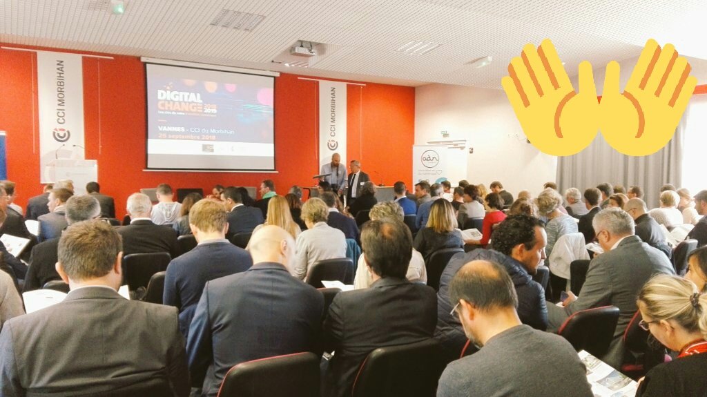 Salle comble pour #digitalchange Vannes a la <a href="/CCI_du_Morbihan/">CCI du Morbihan</a>  avec @adnouest et @lalettreapi