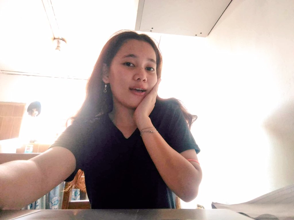 elmytlntn's tweet photo. I'm too grateful to be hateful😉. I am too blessed to be stressed.😇
#labanstem
#helldayeveryday https://t.co/9Lx4HZxtiU