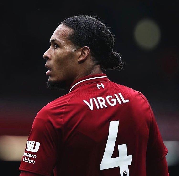 4 days to go 🔴🔴🔴🔴
Catch Liverpool v Chelsea live at <a href="/RedDoorLpool/">Red Door Liverpool</a> with <a href="/DjLeeButler/">Lee Butler</a> &amp; <a href="/JackGore94/">Jack Gore</a> on the decks afterwards 🎵 
Very limited amount of tickets left on <a href="/skiddle/">Skiddle</a> link in bio 👆🏼