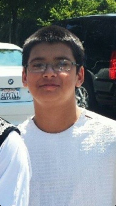 Watch Yosuf's leaked NSFW photo on TwXstars