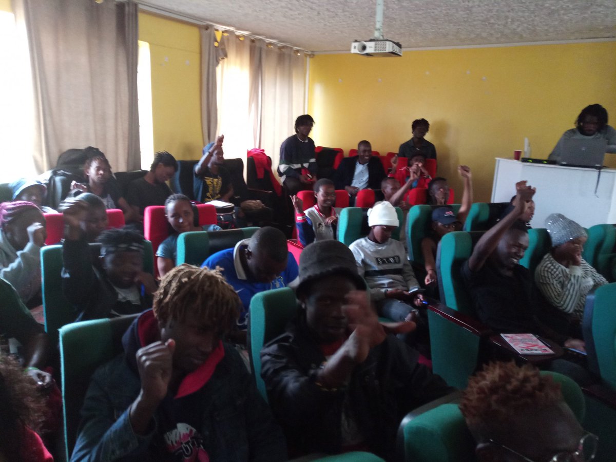 DJKelv254's tweet photo. @KAM, @Pawa254 @MissKochKenya At The KAM DHC Young Artists Empowerment Workshop
#AFKS2
#MissKochKenya
#Usafinawasanii https://t.co/8aD0zLx68f