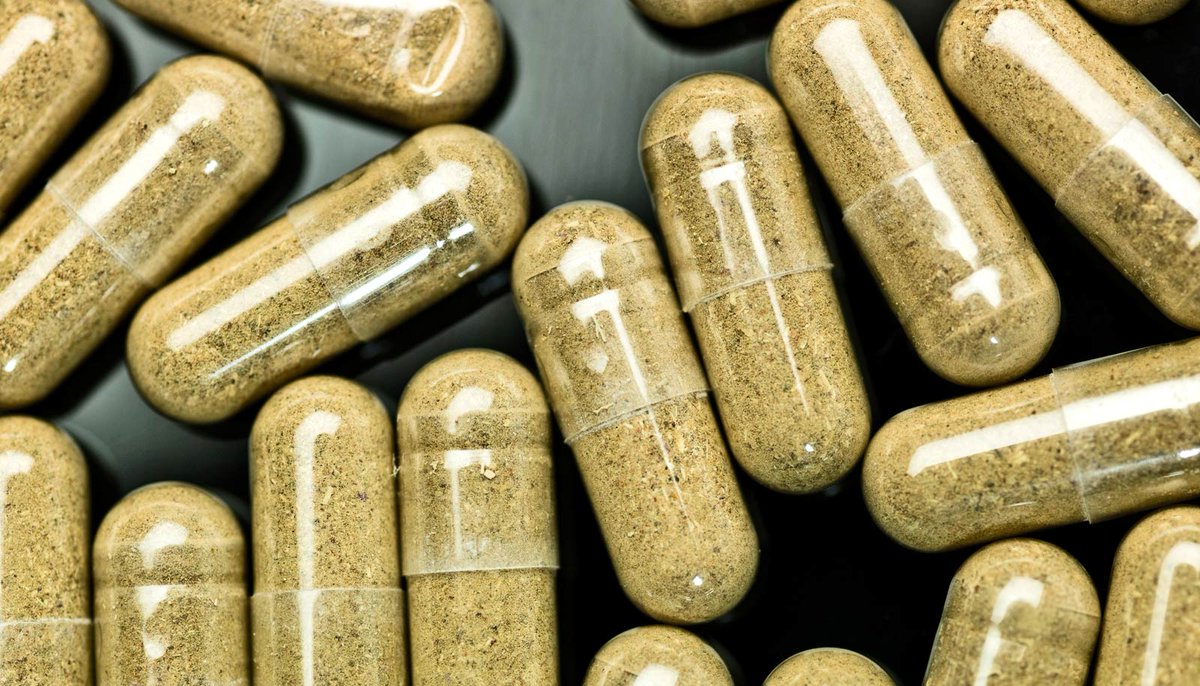 AlexisObrian's tweet photo. PENIS ENVY MUSHROOM OIL AND CAPSULES 
the main idea is not just to micrdose mushroom but what you would take that would have e the best effect be it for your psychedelic spiritual and recreational purposes the are also perfect for health issues such as Stroke. Lower respiratory https://t.co/Pza08CMori