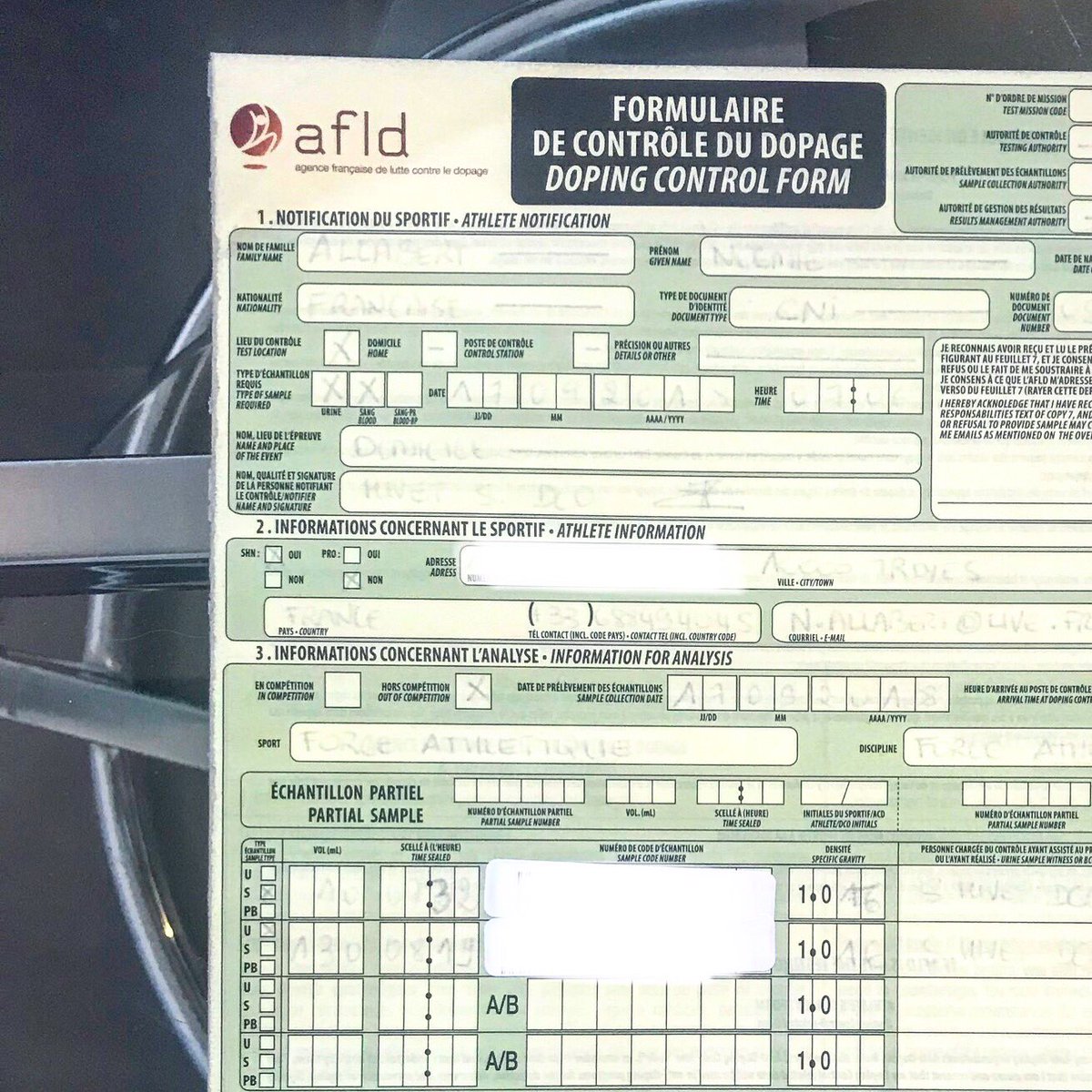 noemieallabert's tweet image. Contrôle antidopage urinaire et sanguin 💉 @AFLD_France  #Powerlifting #DopingFree