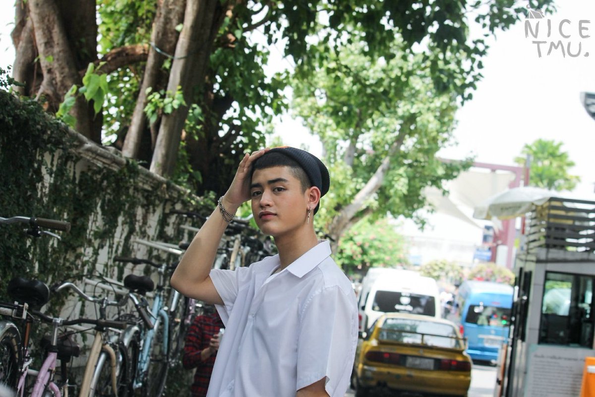 GadeGD's tweet photo. ลงช้าไปหน่อย รัก❤❤❤❤
@SMAKIDZ_
#NiceBD18thFanMeeting https://t.co/3PHTGw6UWn