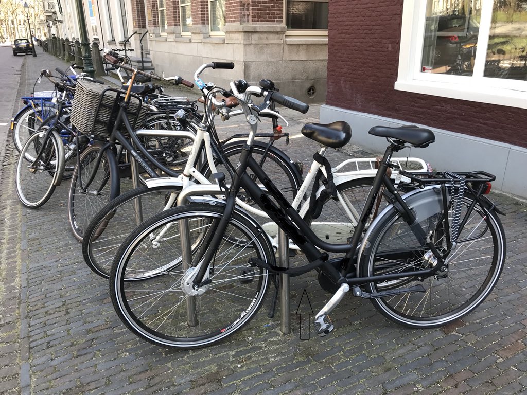 Gebruikt u ook een #fietsnietje? Voorkom hiermee fietsendiefstal! #zoekplaatje