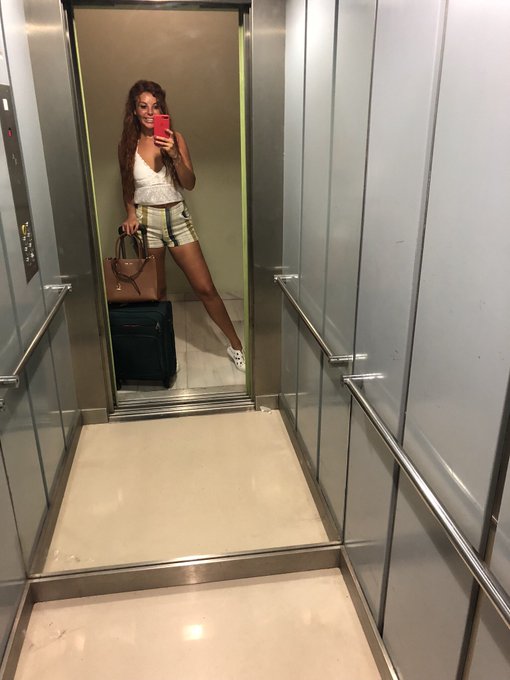 Ya en casa vuelta la rutina!!!! https://t.co/QzU8cbTKyl