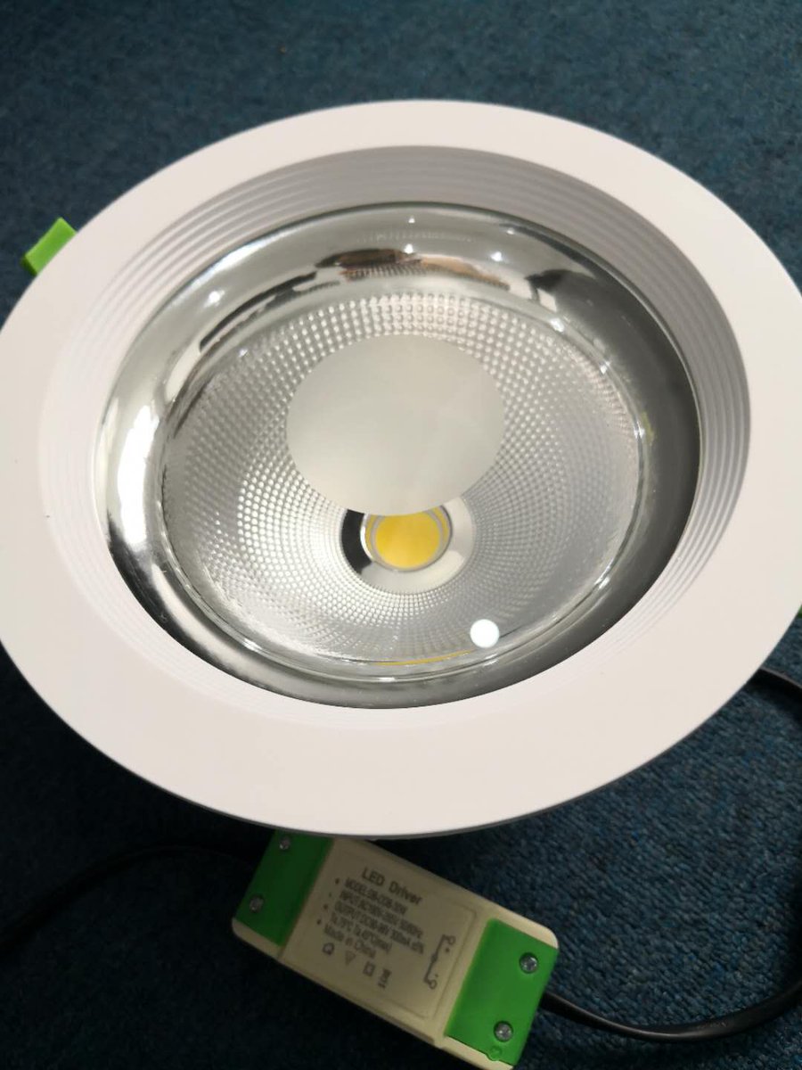 fatimadeng's tweet image. Hot sale  !
20w &amp;amp;30w ,80lm/w,EXW price :$US(6-7)/pcs.
 #cobleddownlight,#leddown,#leddownlights,#leddownlight,#leddownlighting,#leddownlighter,#leddownlightkits