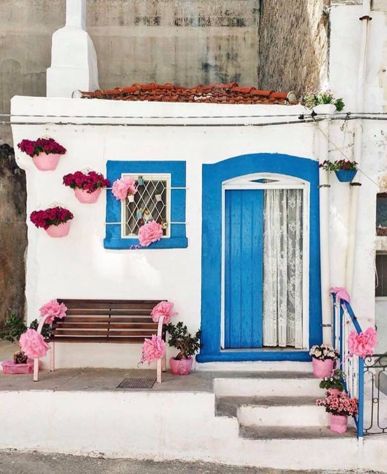 off2italia's tweet photo. The beautiful doors of Puglia.
Create your next dream holiday with @off2italia
#Puglia #DoorsOfItaly #Travel #CuratedExperiences https://t.co/Nn5kBtPUVM
