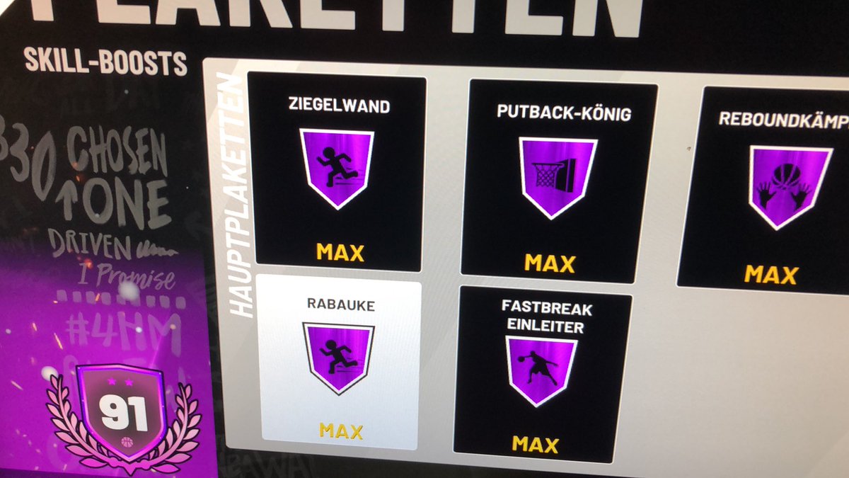 Käsuskrustus 🩳🏴‍☠️💀 tweet media