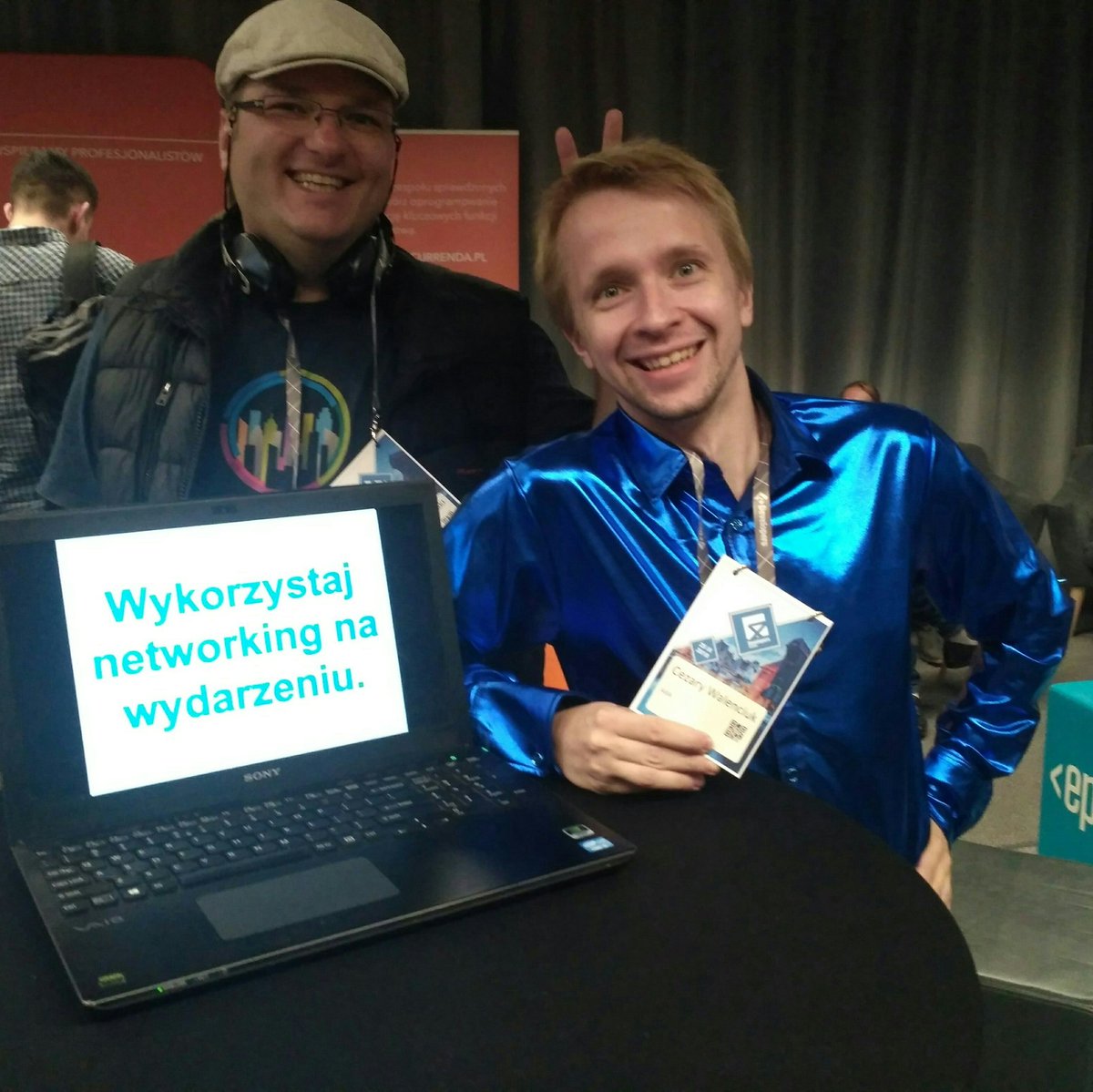 WalenciukC's tweet photo. Wykorzystaj networking na wydarzeniu
Super ludzie na konferencji w Gdańsku w #4developers2018 #4DevelopersGdańsk #4Developers https://t.co/0Bves0tTGw