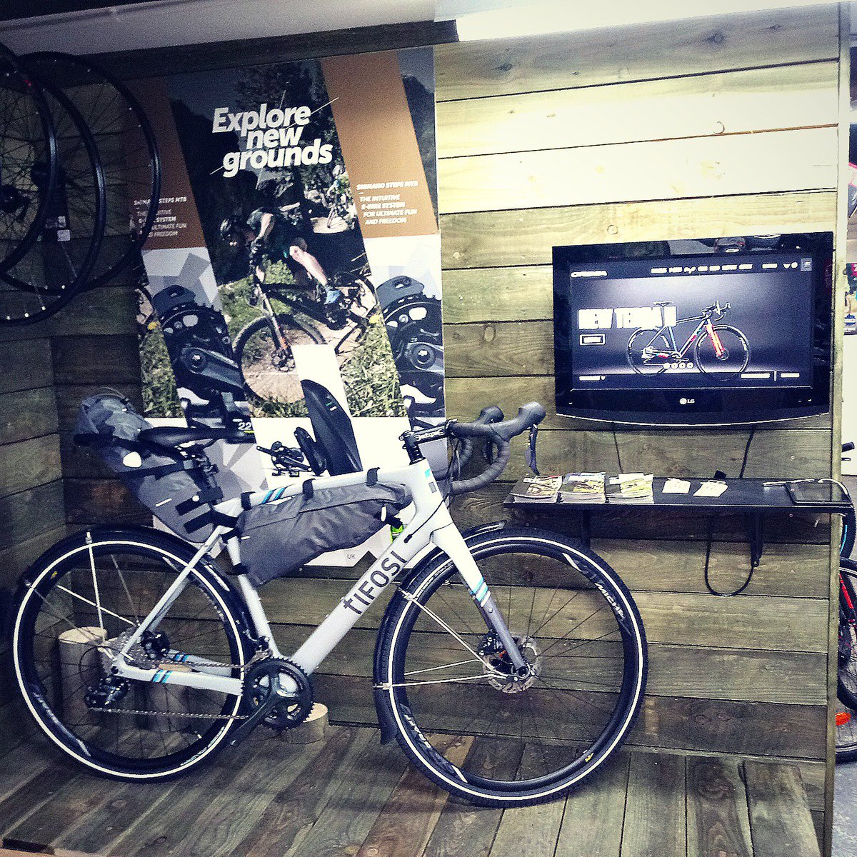 tifosi cavazzo gravel