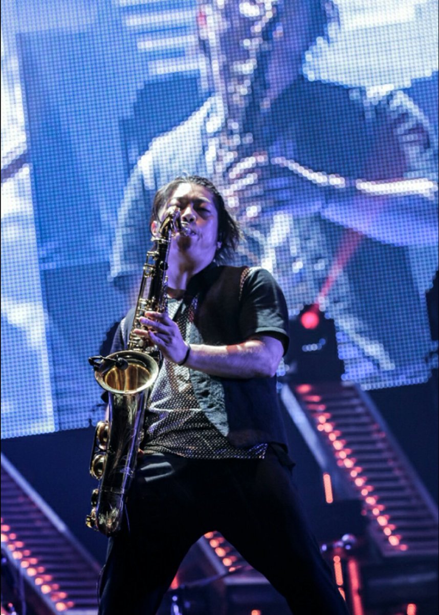 uw6kazu's tweet photo. 誠果HAPPY BIRTHDAY🎂🎉✨
3年前の誠果生誕祭参戦できたのが思い出😌
#誠果生誕祭
#UVERworld
#SOSAXY https://t.co/fEc7rqEOMp