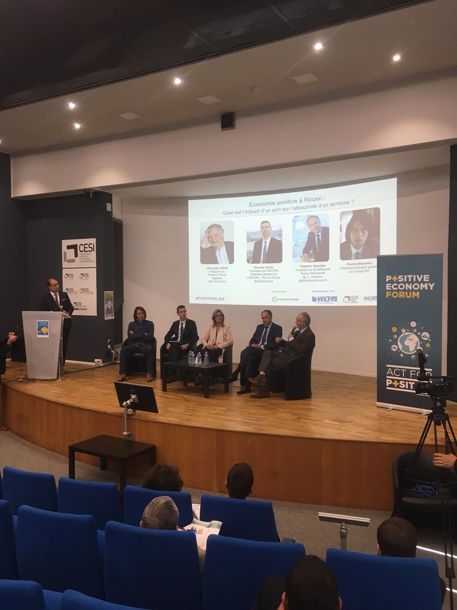 PositiveEco's tweet image. « Aujourd’hui nous exploitons les générations futures au lieu de les soutenir et cela finira par se retourner contre nous, les prendre en compte c’est cela l’économie positive » @jattali #PositiveLab