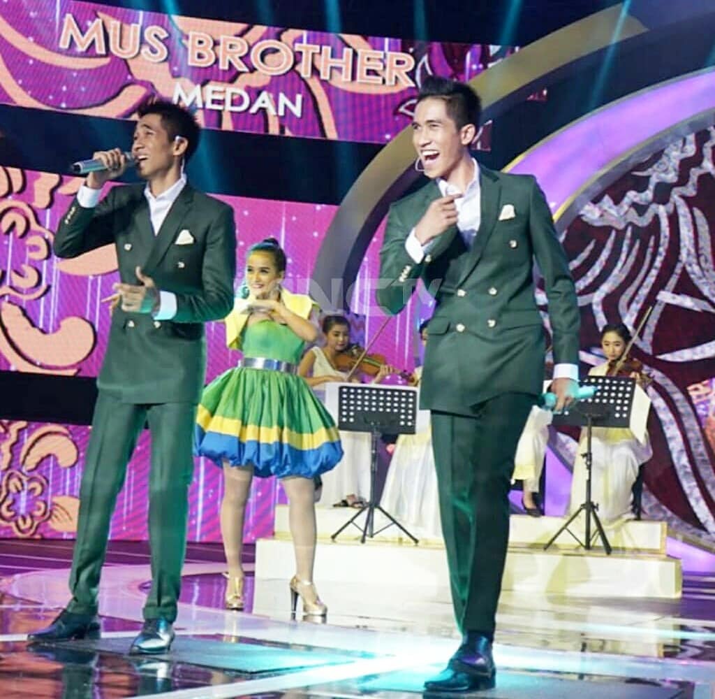 KDIOffc_MNCTV's tweet photo. "Zona Orchestradut" berhasil ditaklukan ketiga kontestan
.
.
Akankah zona selanjutnya berhasil ditaklukan juga? So stay tune terus di #Final3BesarKDI2018 https://t.co/ZKdI5M6JqB