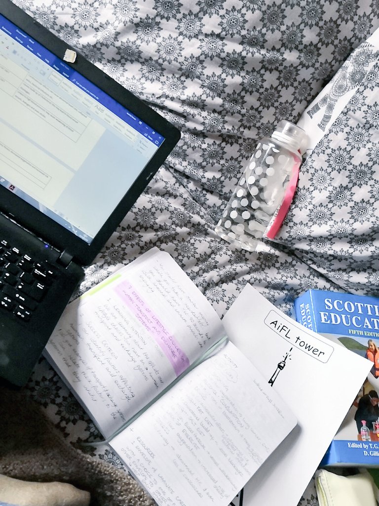 MissLoweBio's tweet photo. What a set-up! Working on some #activestarters 🏃🏼‍♀️🕐📚 #strathPGDE https://t.co/CwiWlSKiHk