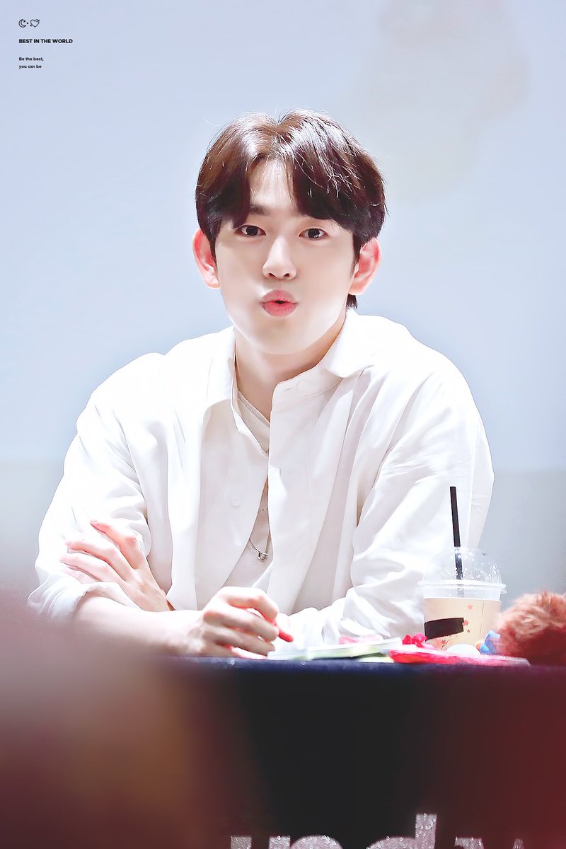 best_0922's tweet photo. [HQ] 180921 녕긔 ㅍ3ㅍ💜��💜
#GOT7 #갓세븐 #Jinyoung #진영 #PresentYOU #Lullaby https://t.co/Es7ex1U17D